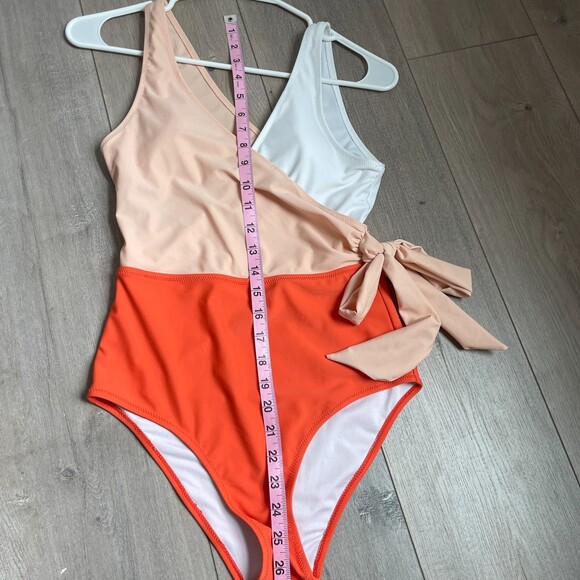 Pink and red colorblock one piece swimsuit - Picture 4 of 8